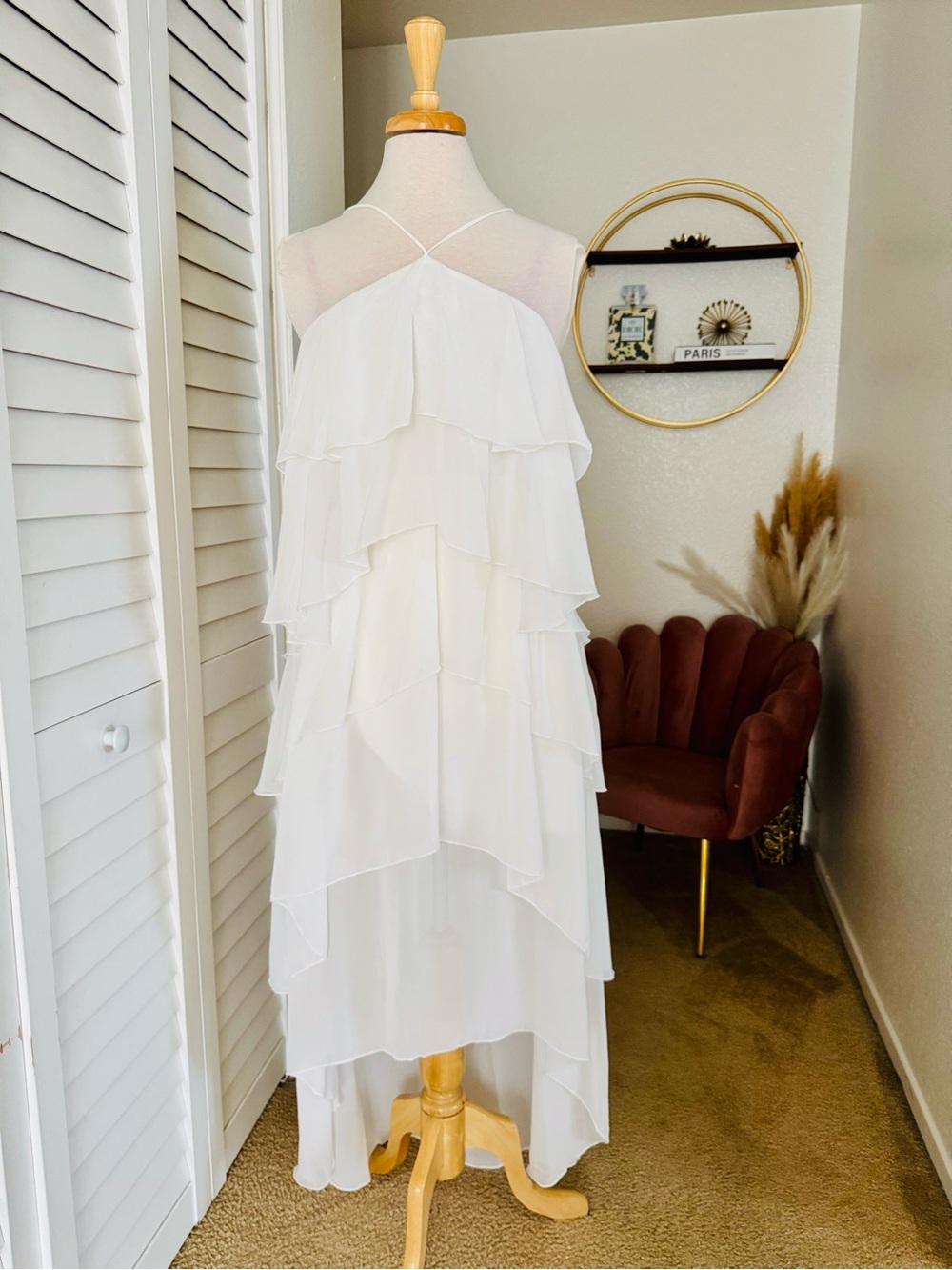 New w/o Tags , Medium White Layered Ruffle High-Low Dress